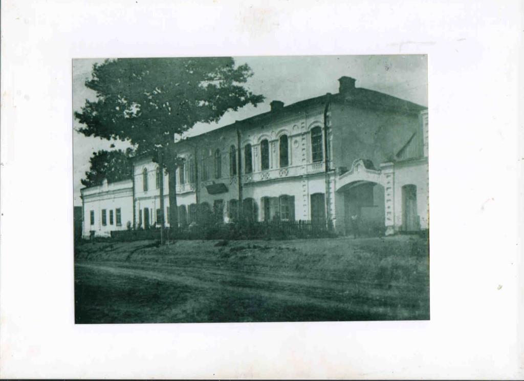 Здание основной школы (старое)